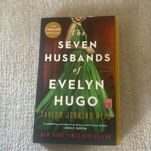 The Seven Husbands of Evelyn Hugo book